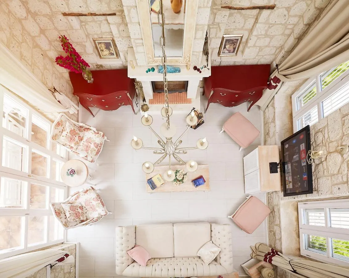Alakapi Hotel & Villas Alaçatı